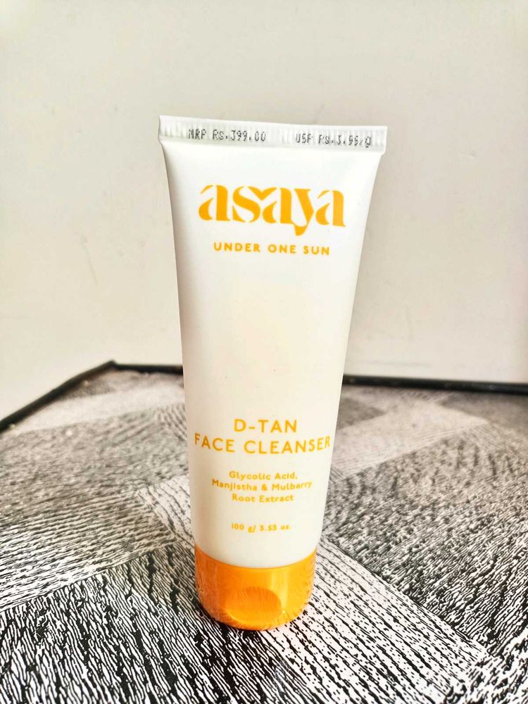 Asaya D-Tan Face Cleanser