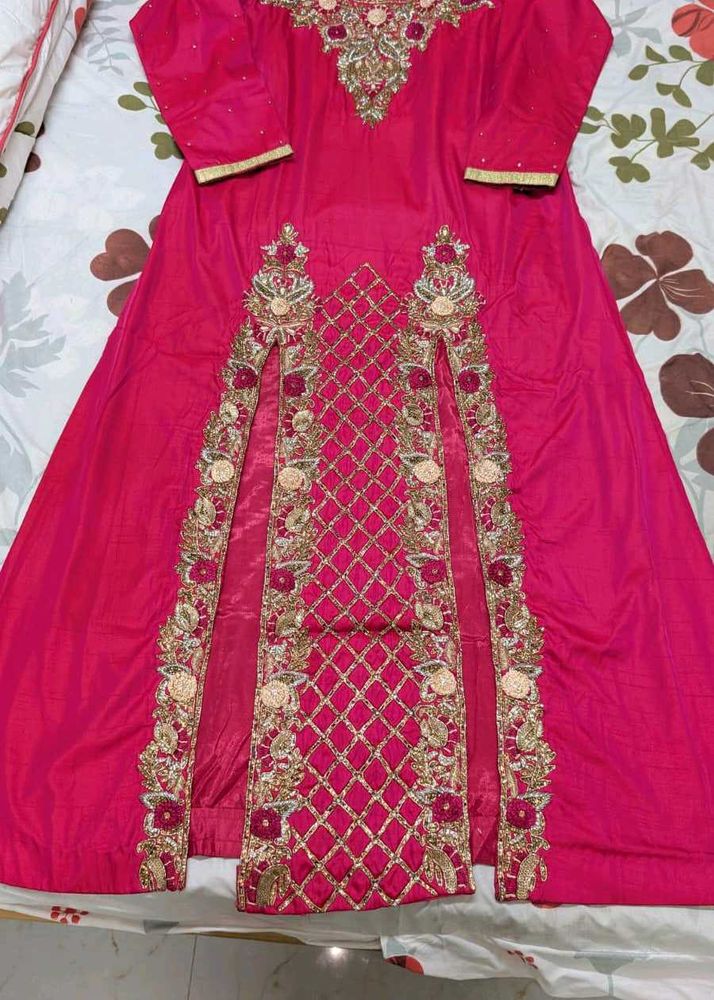 Elegant Pink heavy dress Set
