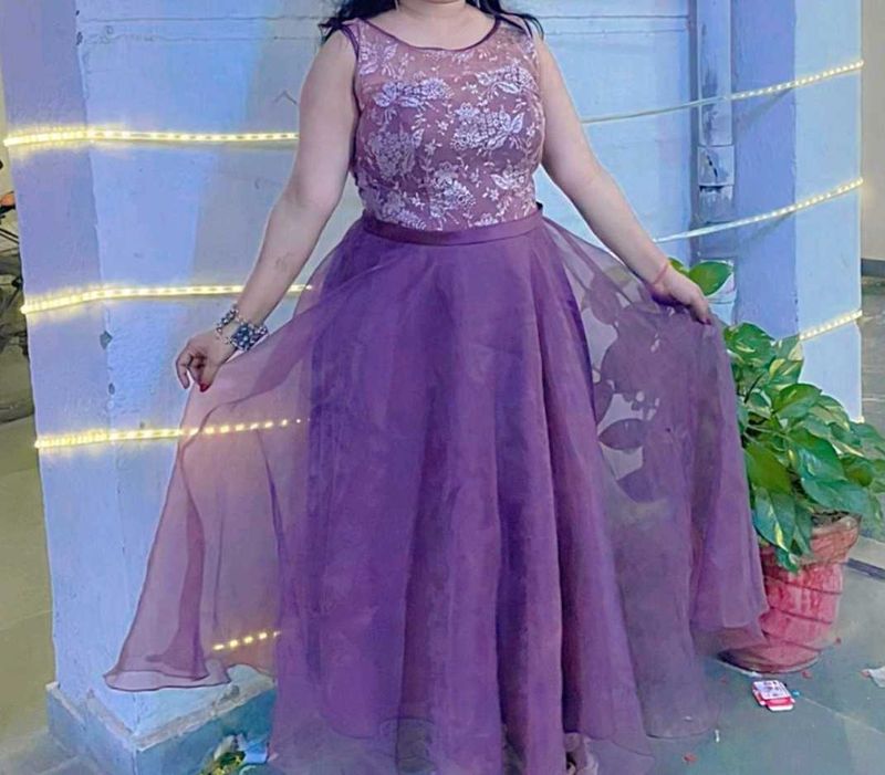 🔥 Stylish Gown🔥