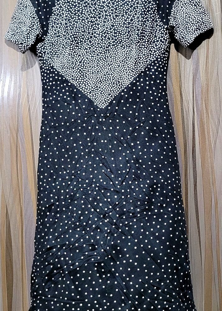 Middi Dresses