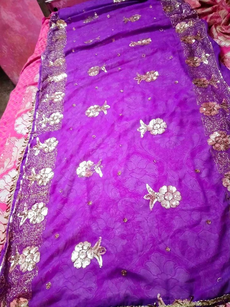Purple dupatta