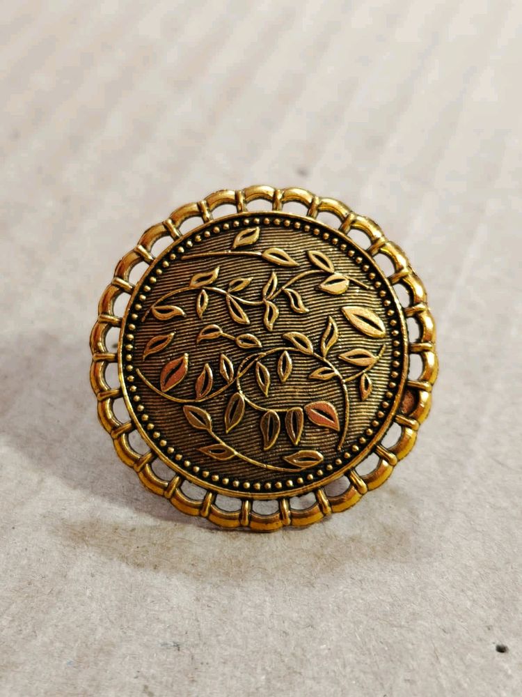 Vintage Floral Statement Ring