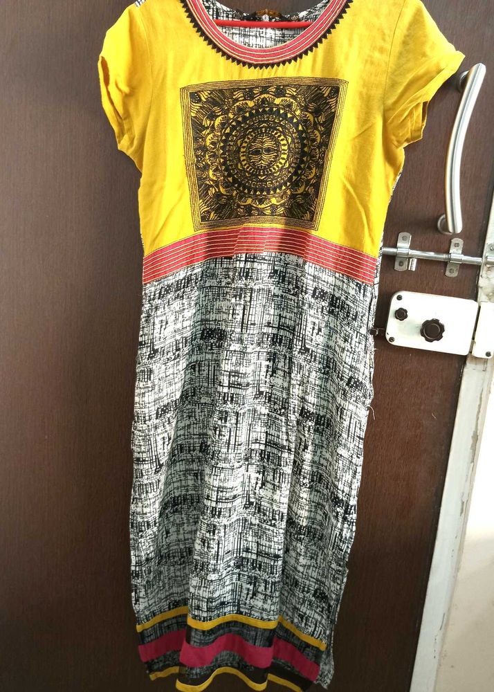 Unique Pattern Kurti