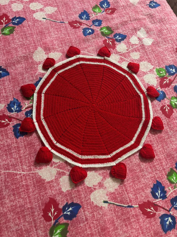Red &amp; White Crochet cover