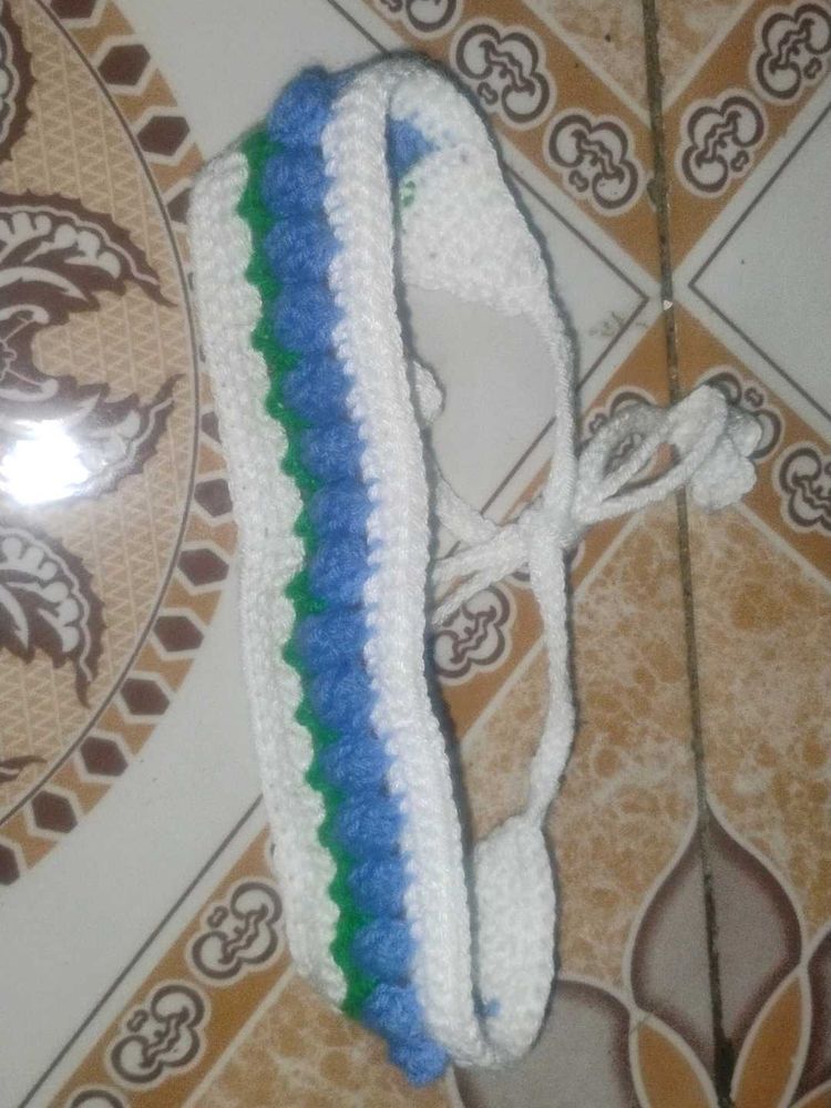 Crochet Tulip hand bend, handmade