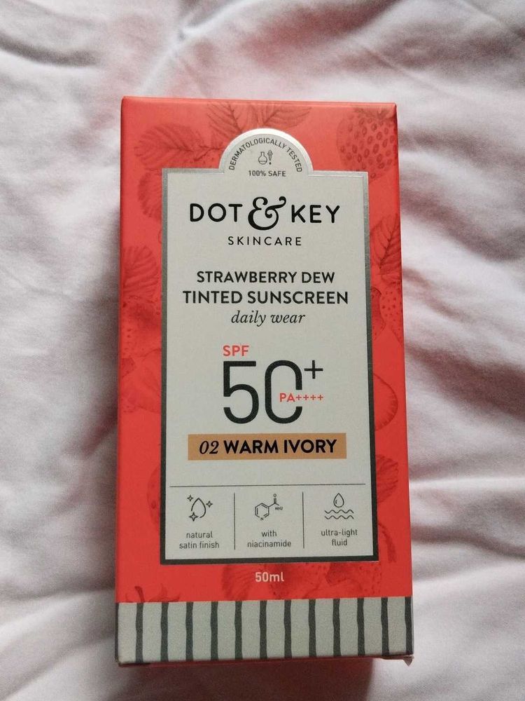 Dot &amp; Key Sunscreen SPF 50 ✨💖Sealed pack✨💖