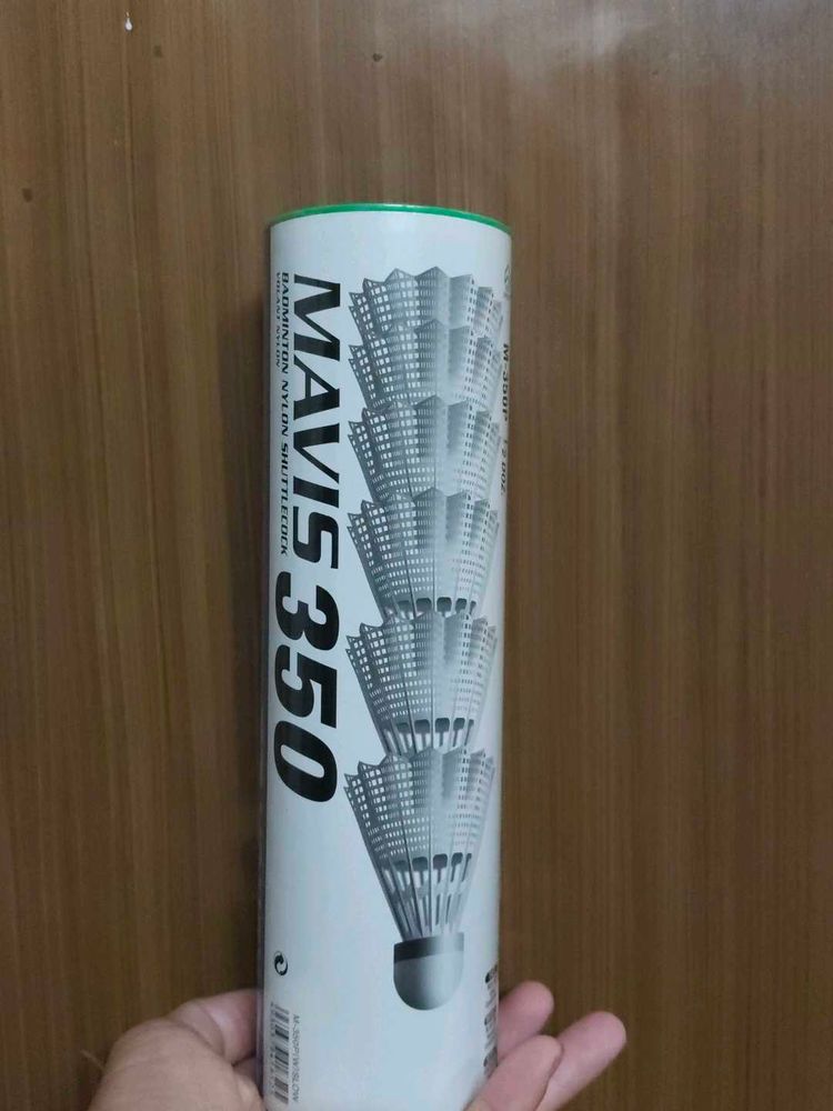 Mavis 350 Badminton Shuttlecocks