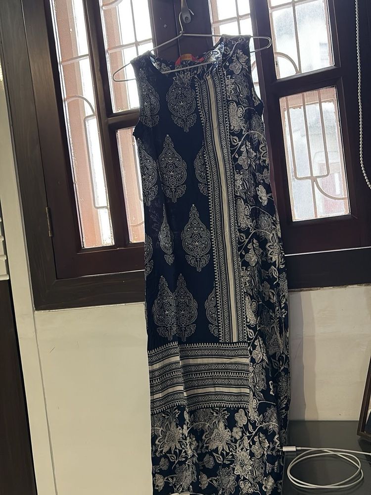 Navy &amp; White Printed Dress