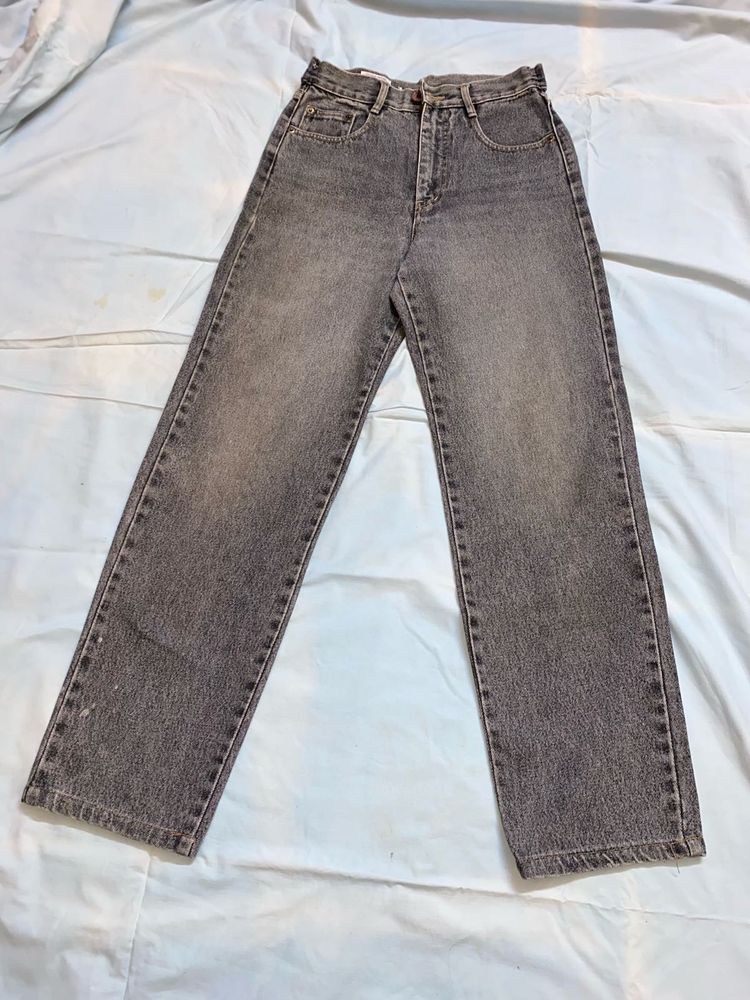 High Waist Wide Straight Fit Jeans