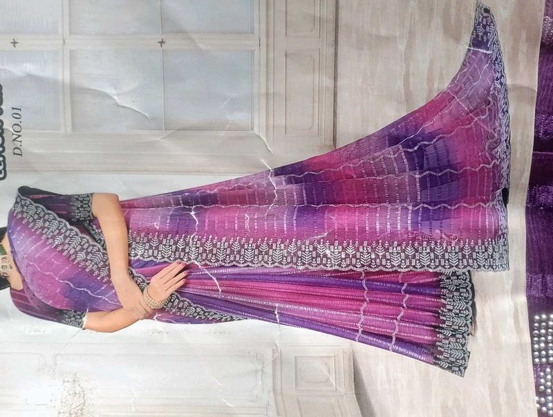 latest trend beautiful women saree,Elegant Purple
