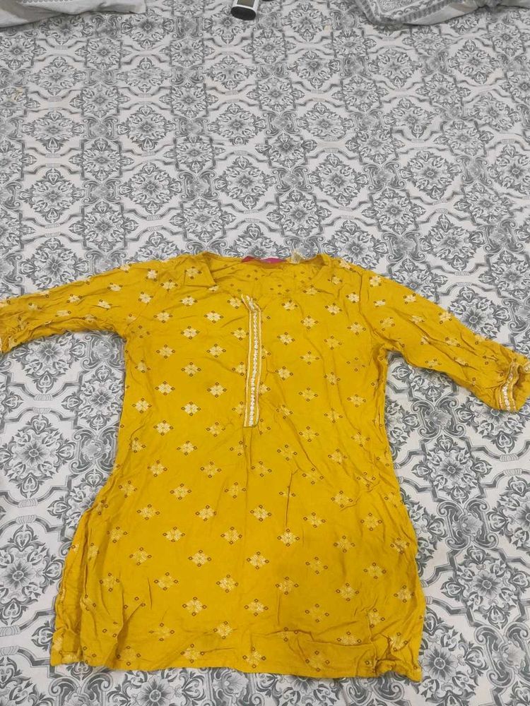 Yellow Floral Print Short Kurti For Womens M Size