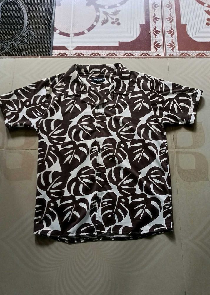 Brown &amp; White Leaf Print Shirt