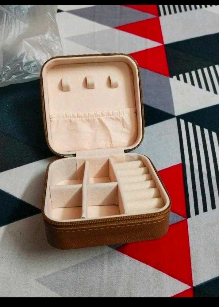 Jewellery Box With Ring 💍