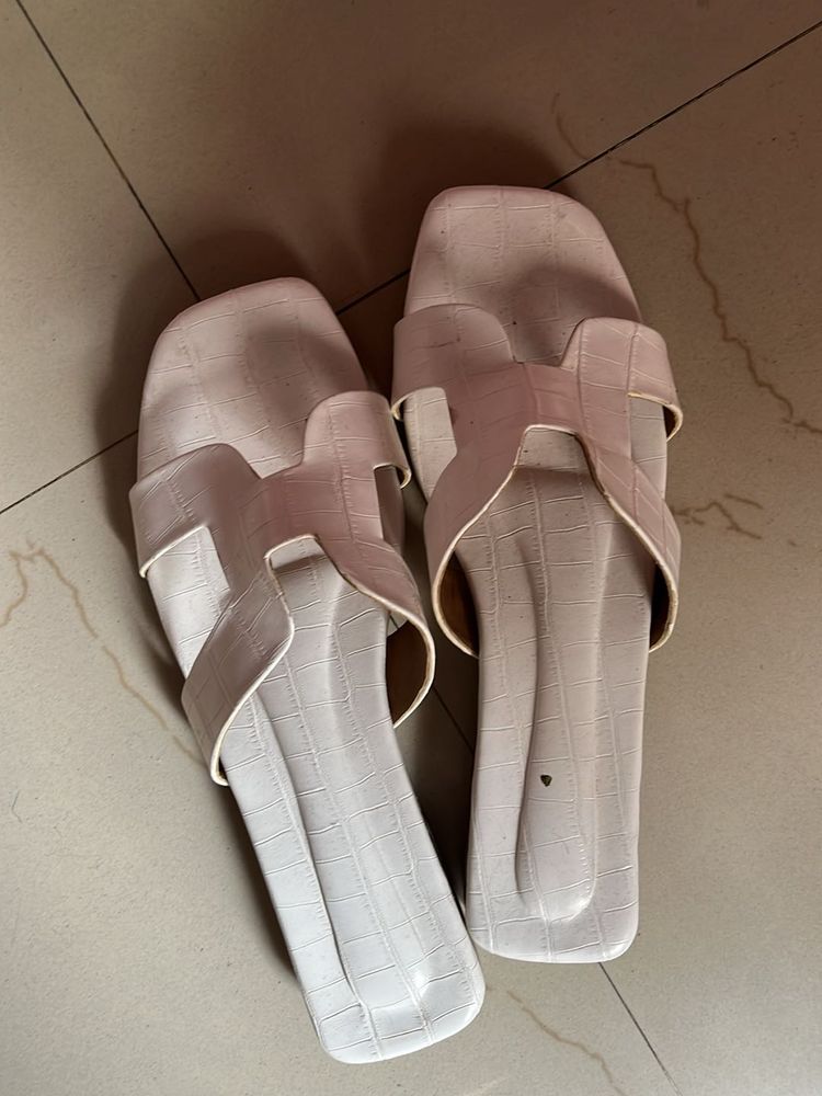 Slight Heels 0.5