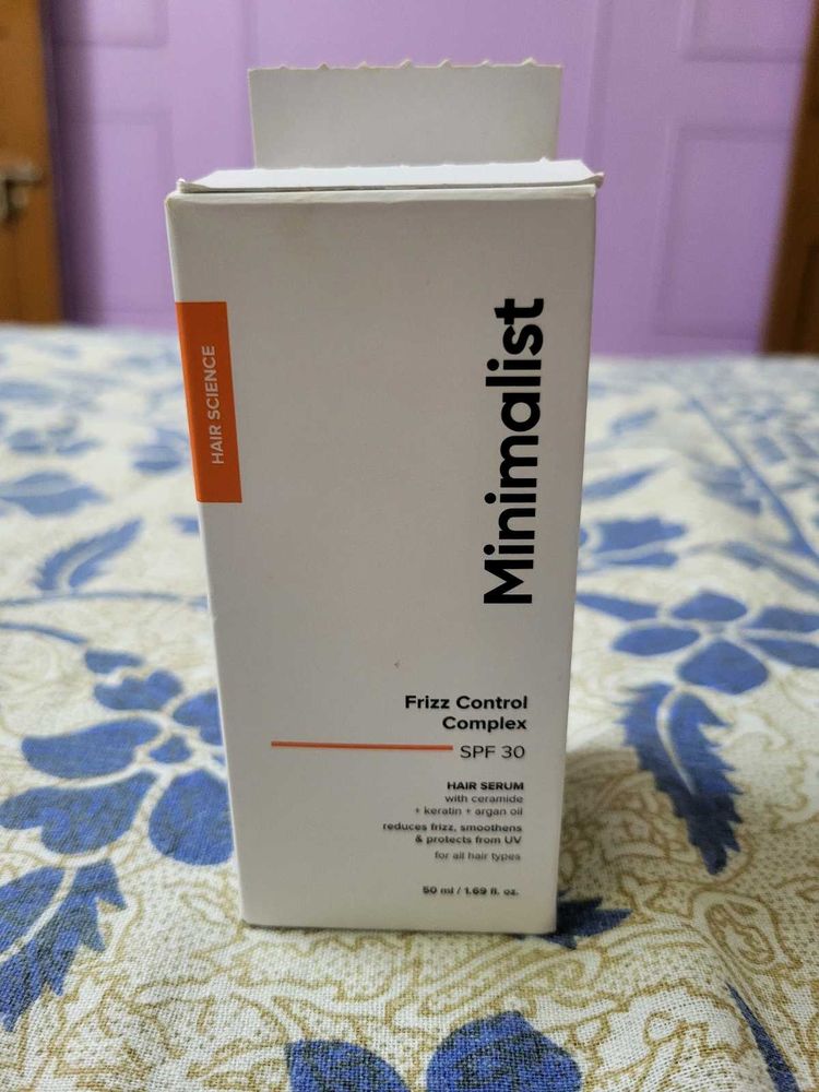 Minimalist Frizz Control Complex SPF 30