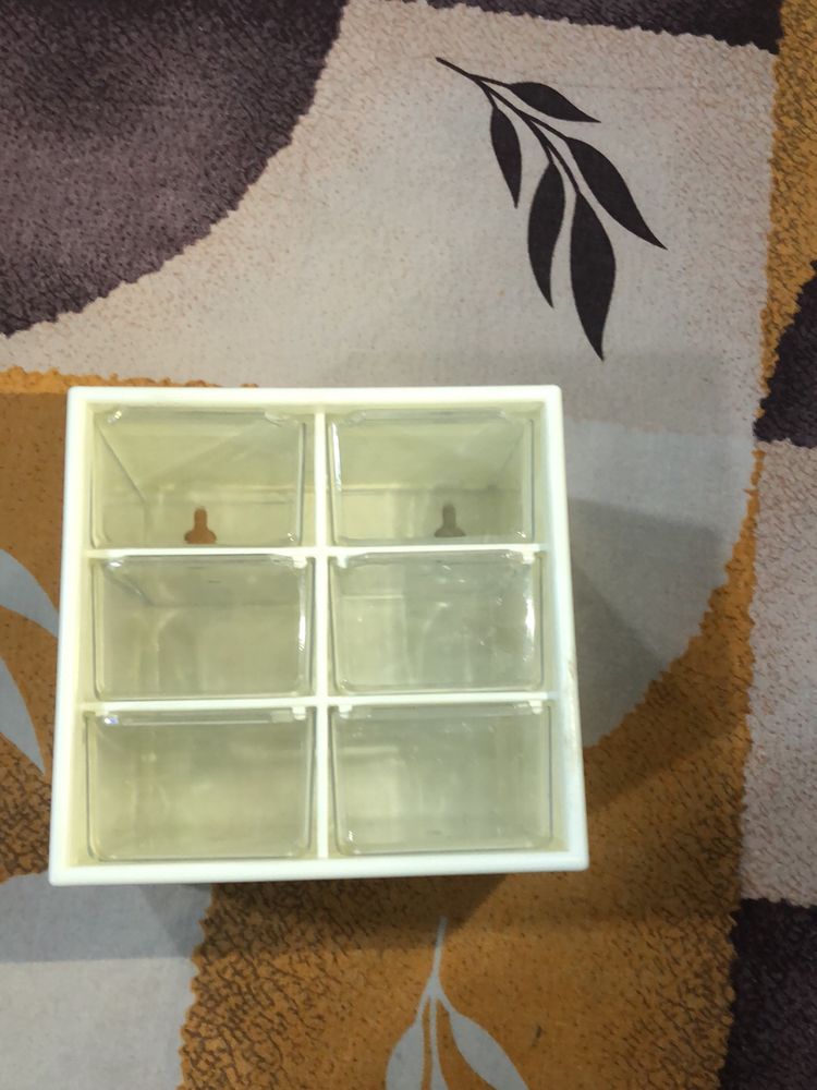 Cute Small Organizer