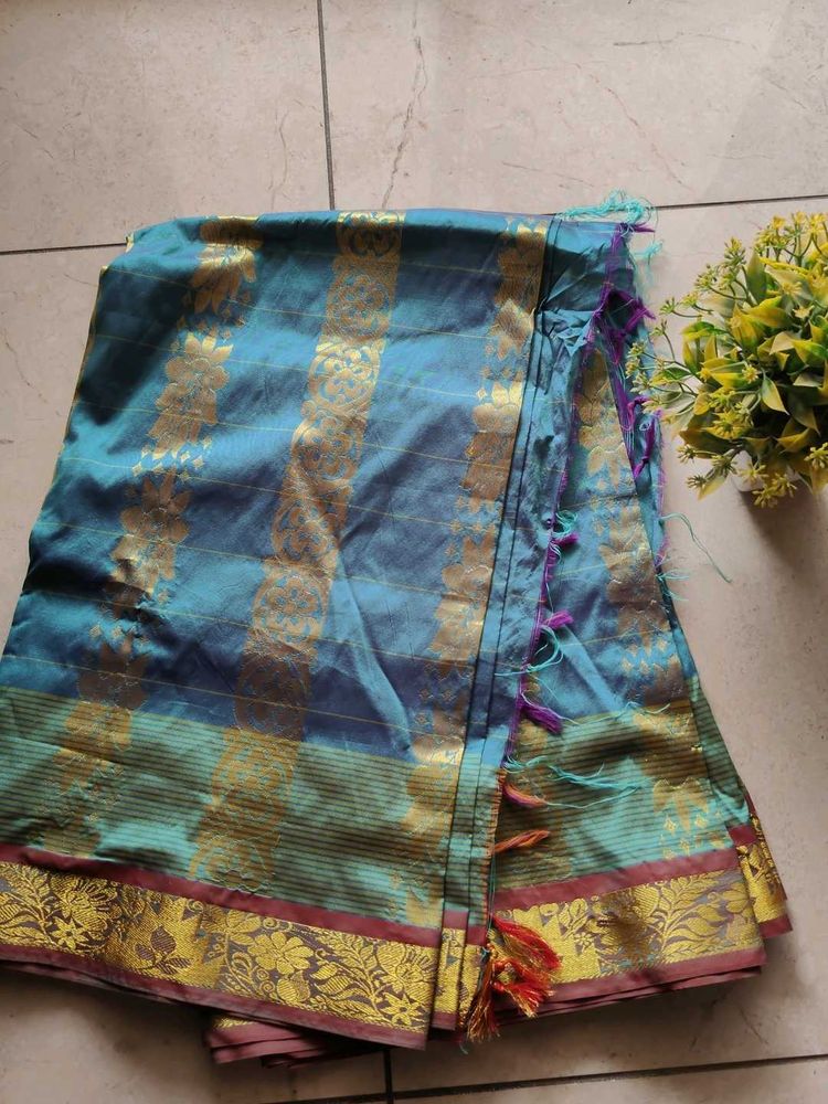 Used Teal &amp; Gold Saree