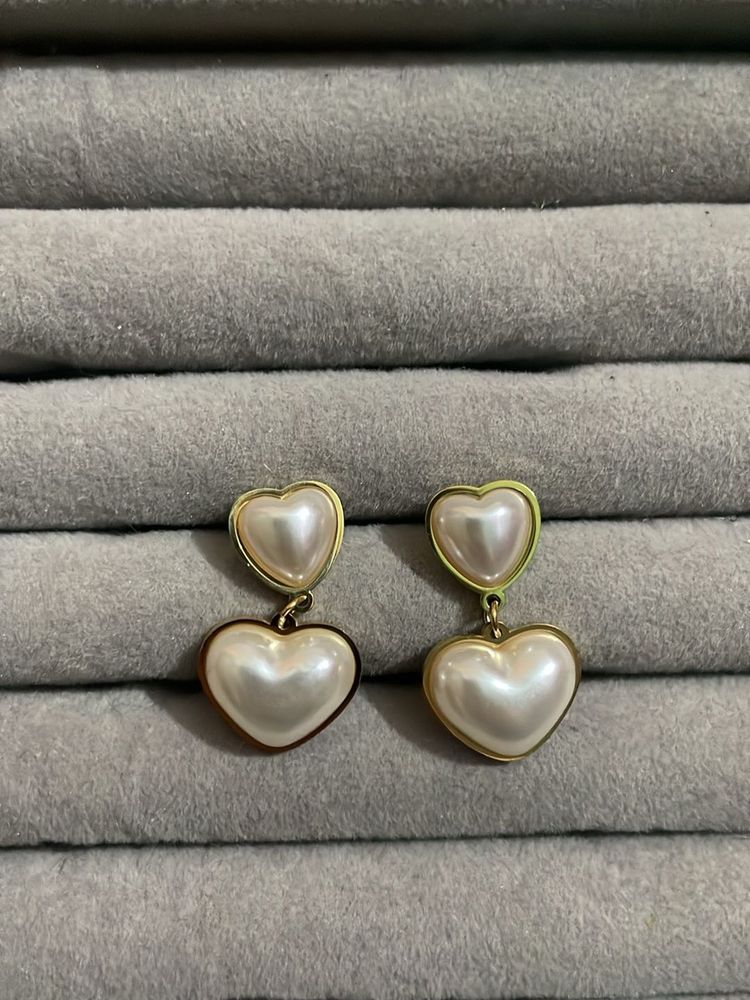 Pearl Heart Earrings