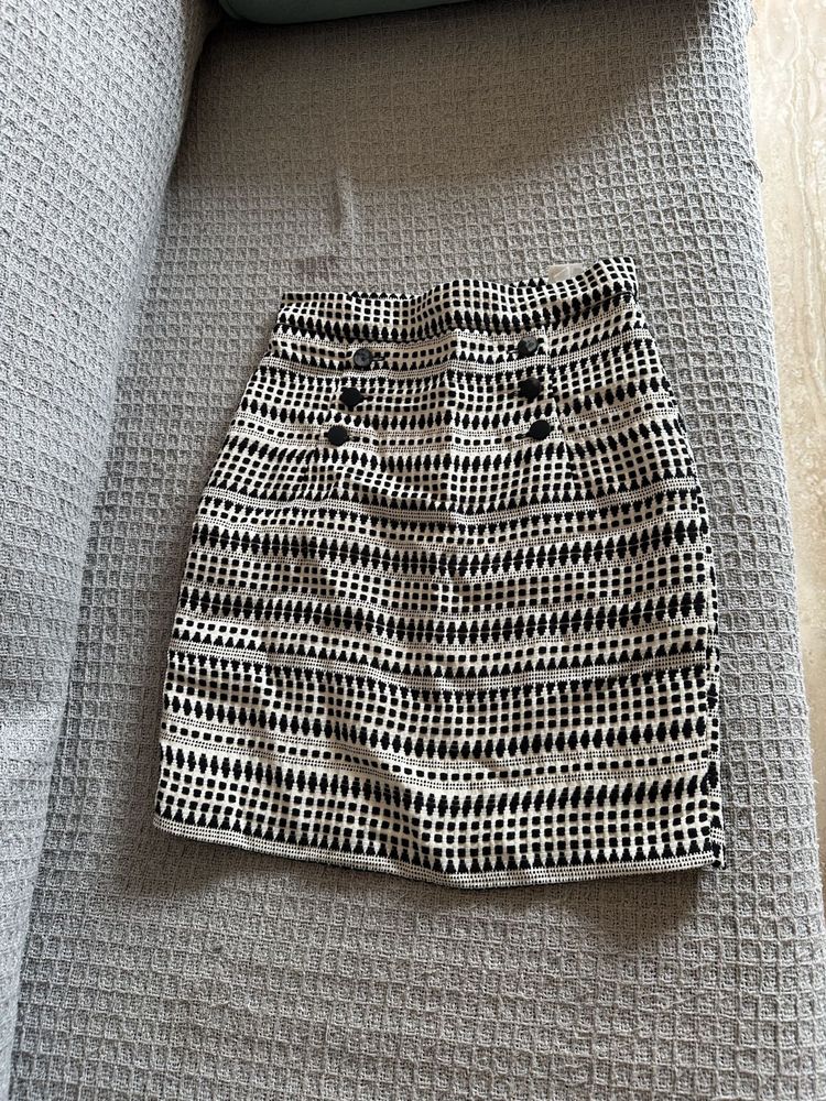 H&amp;M Formal Skirt