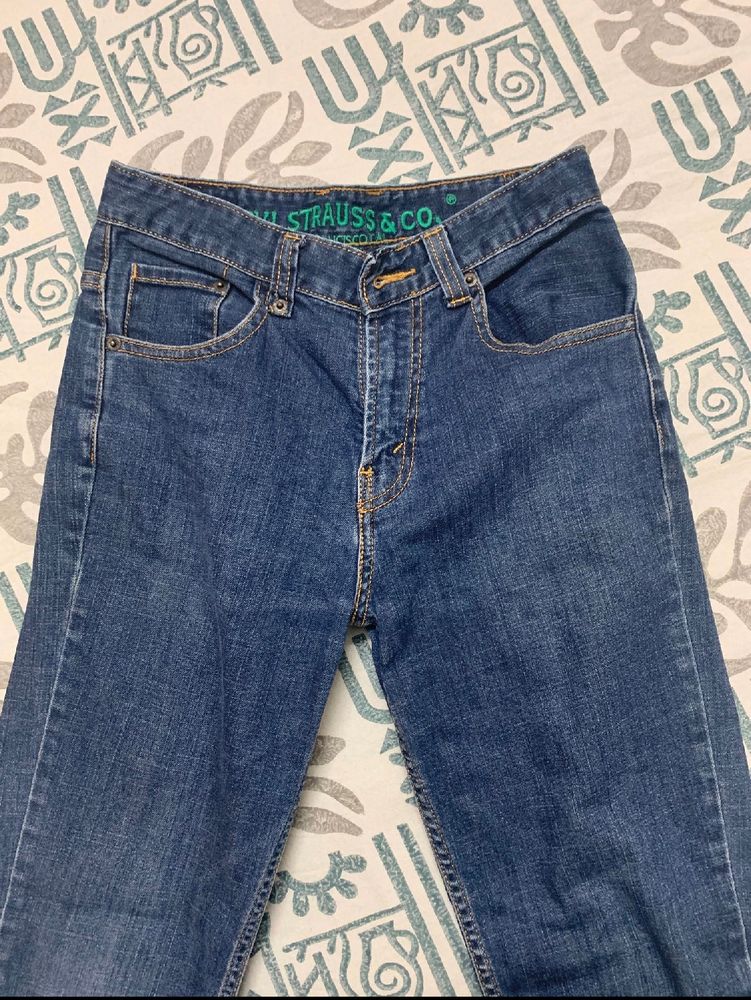 Levis Jeans - Women / Kids