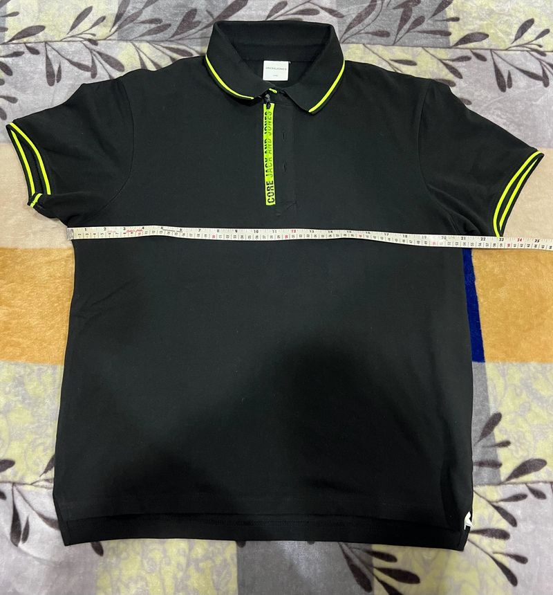 Men Tshirt