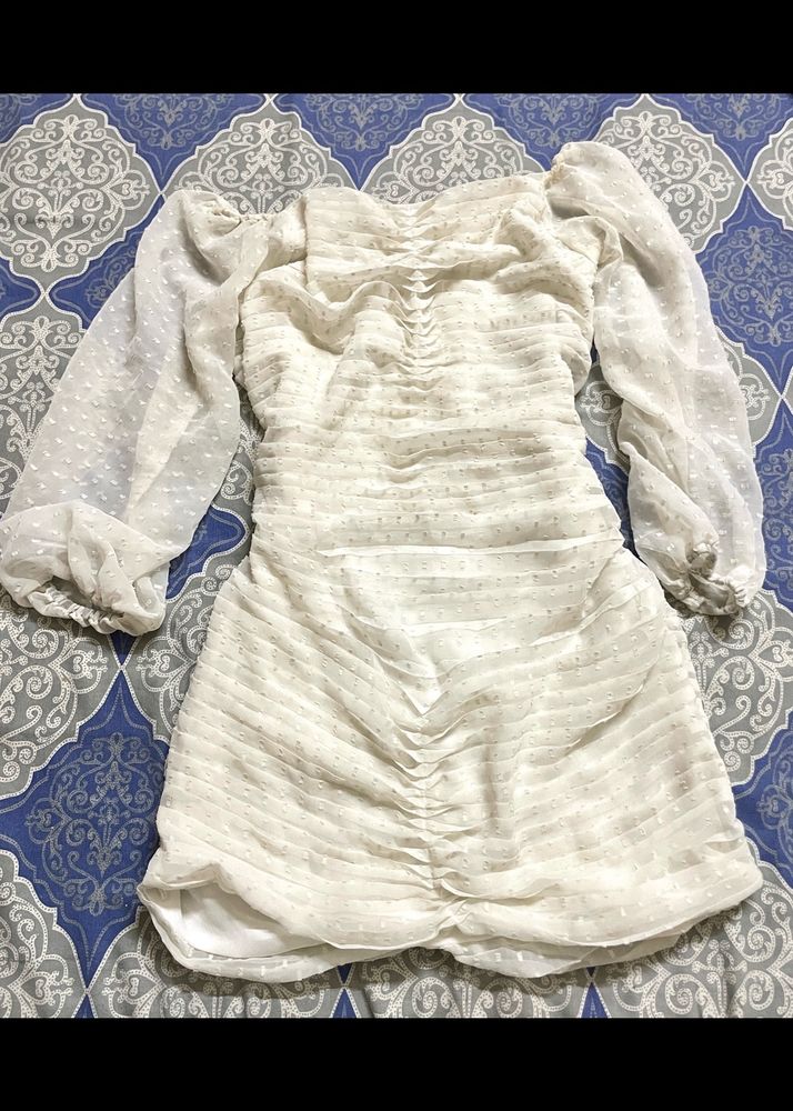 OFF SHOULDER WHITE DRESS🤍