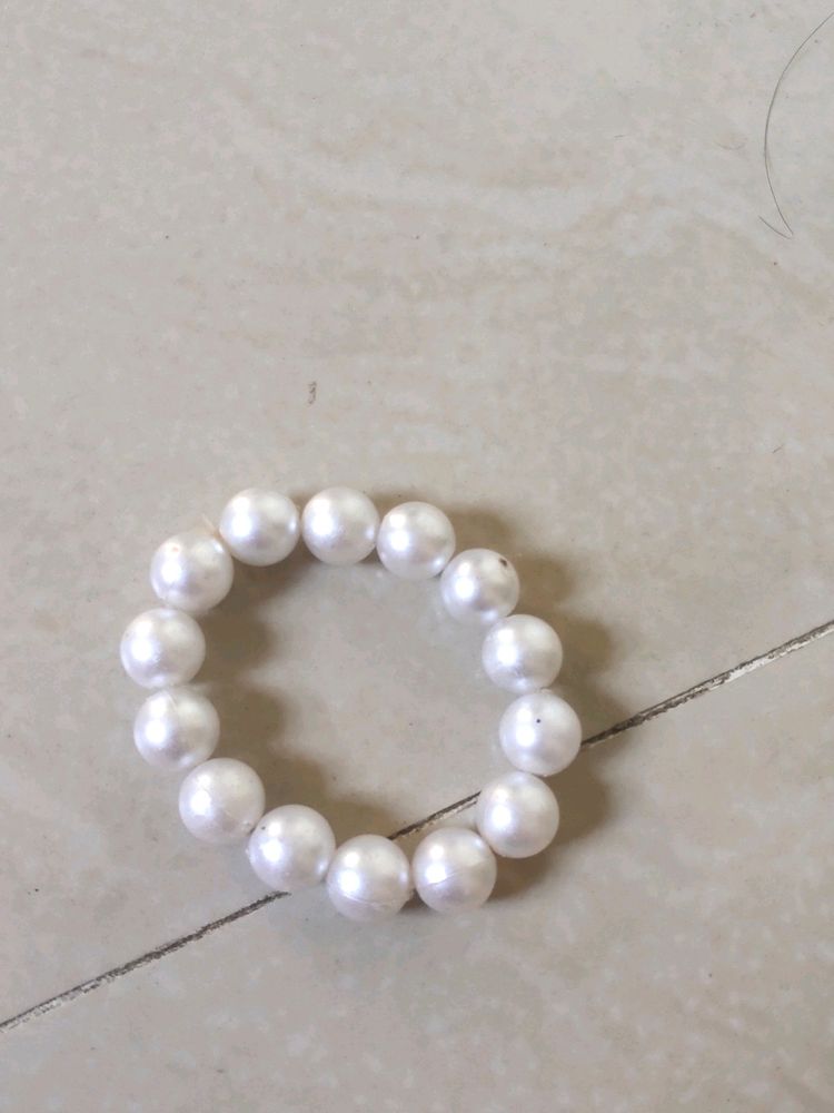 White Pearl Bracelet 💞💖