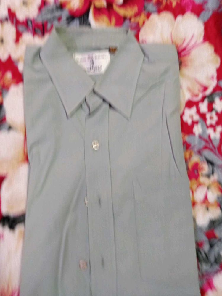 Men's Dress Shirt - Light Green