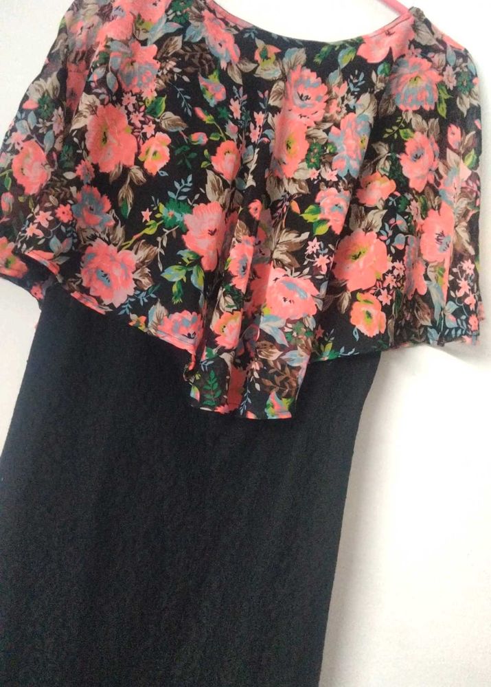 Floral Black dress👗♡