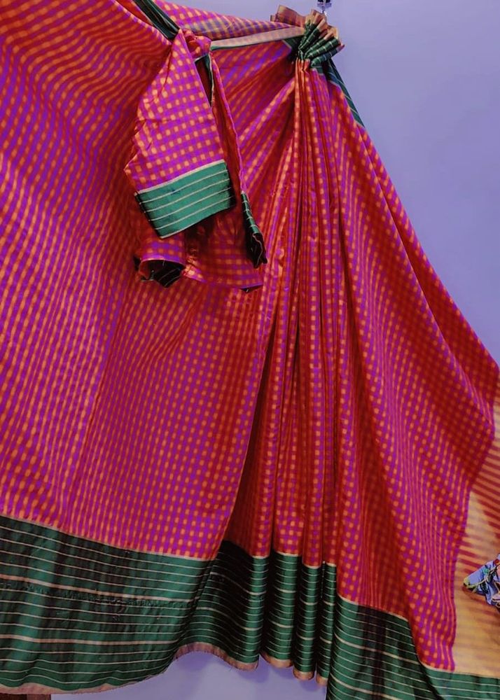 Pink &amp; Green Checked Saree