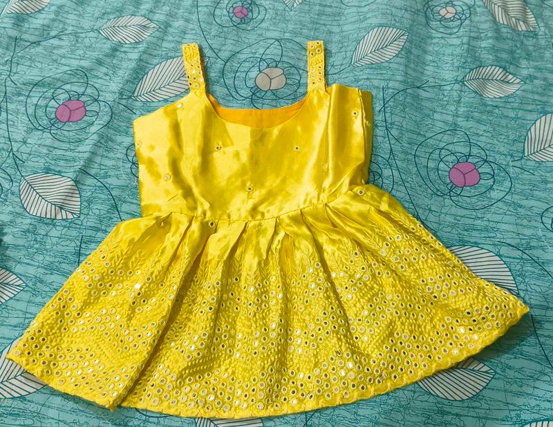 Cute Yellow Women Top