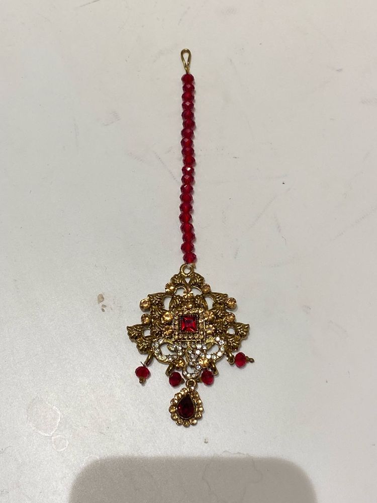 BRIDAL CHUTTI MAROON