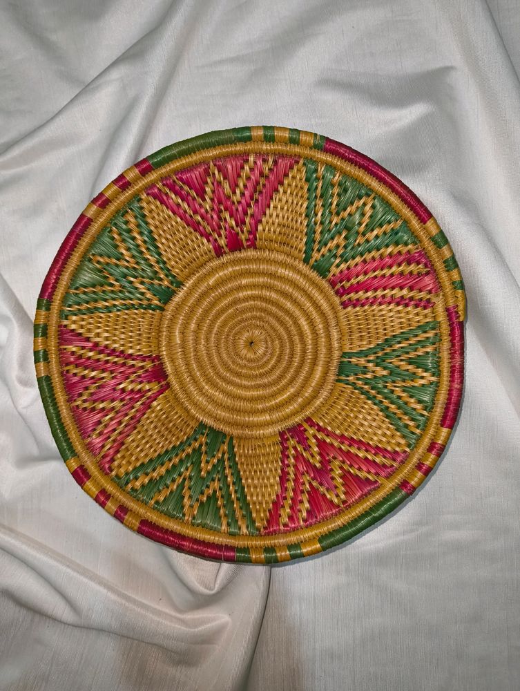 ❤️Beautiful Rajasthani Roti Pot / Showpiece