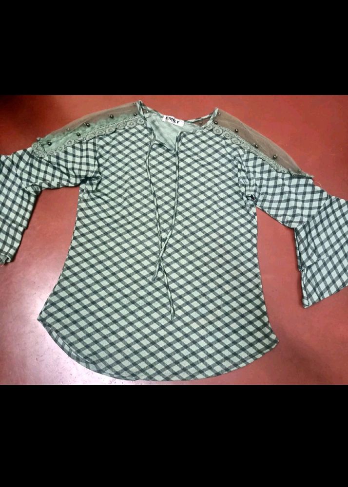 Green Festivewear Top