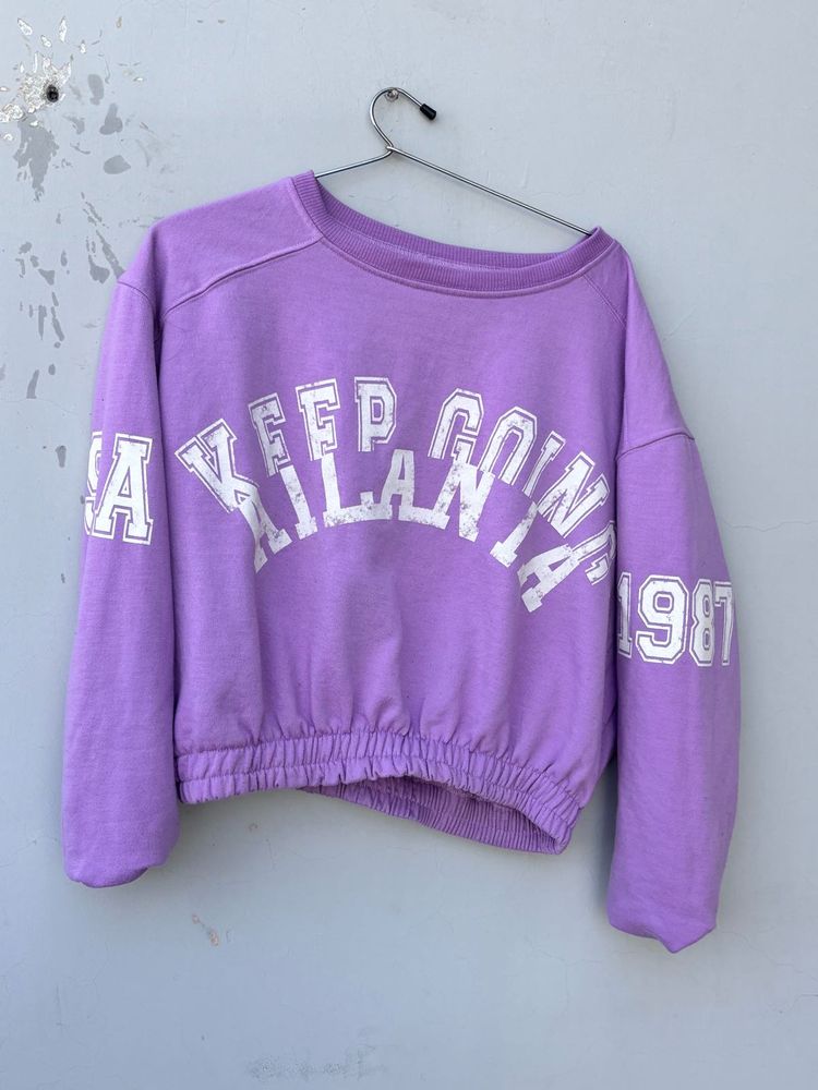 Lilac Graphic Sweatshirt