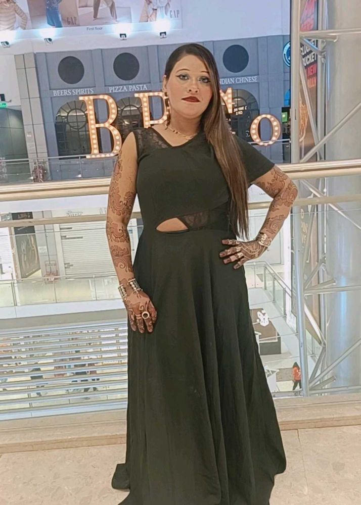 Gowns For Party Wear