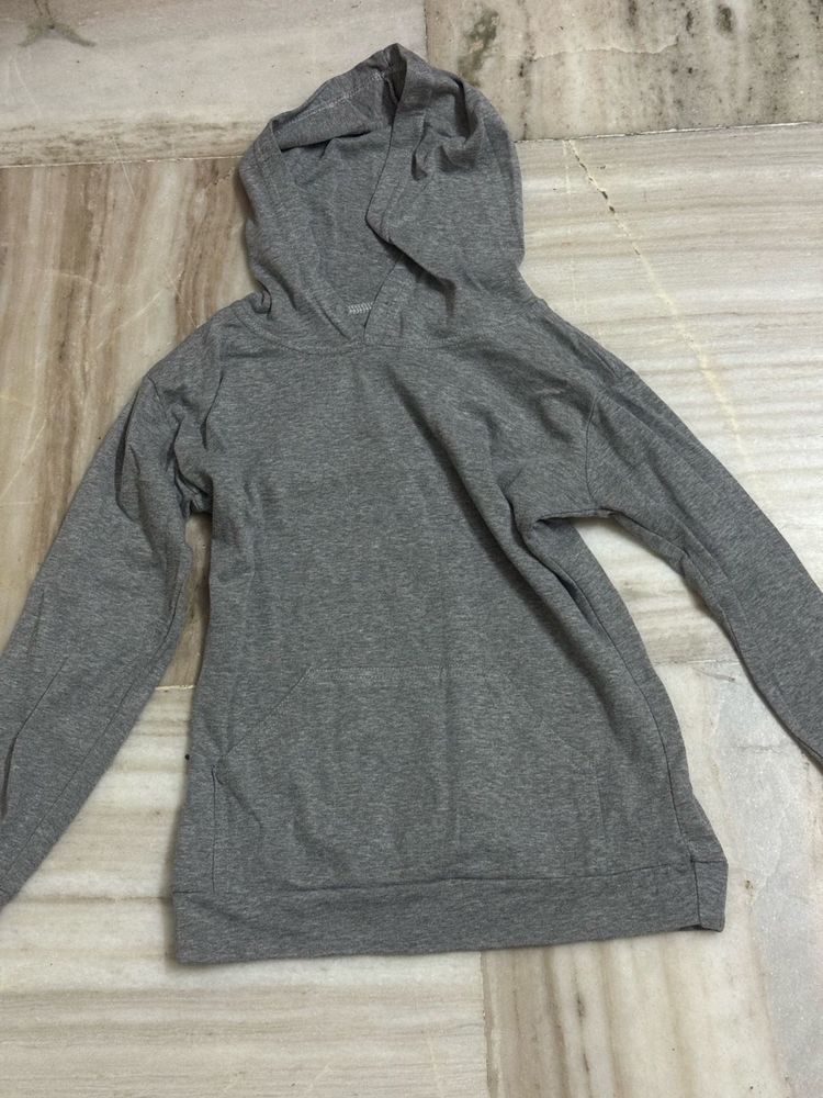 Sweatshirt With Hoodie