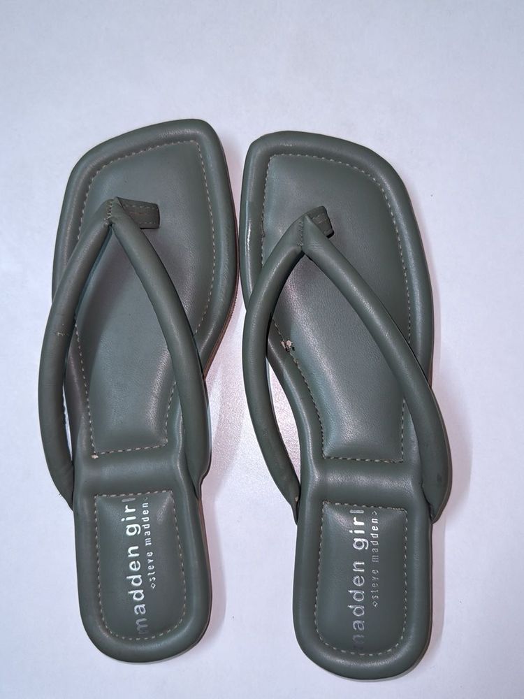 Madden Girl Olive Green Flip Flops - Size 37