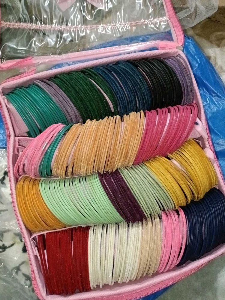 Colorful Bangle Set with pouch 👝