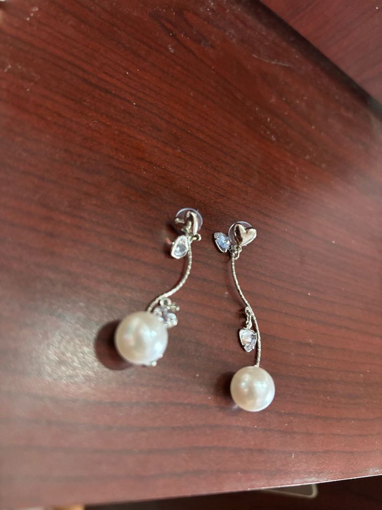 Korean Pearl Drop Earrings