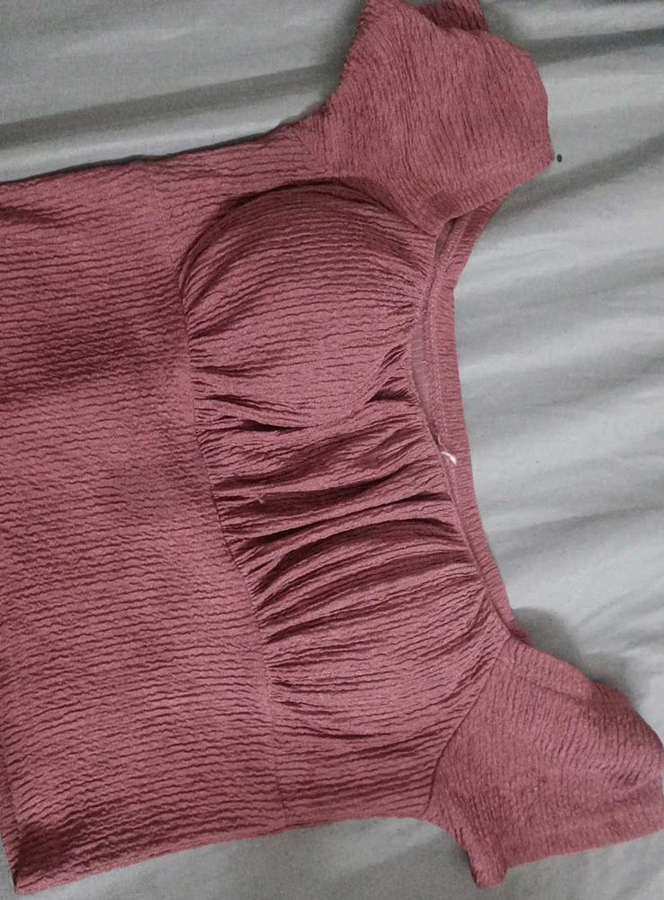 Rose Textured Ruched Crop Top
