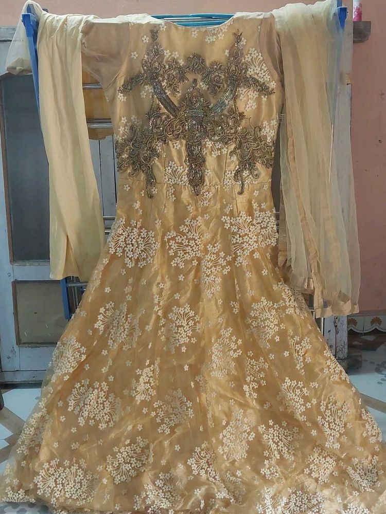 Wedding Gown For Grabs