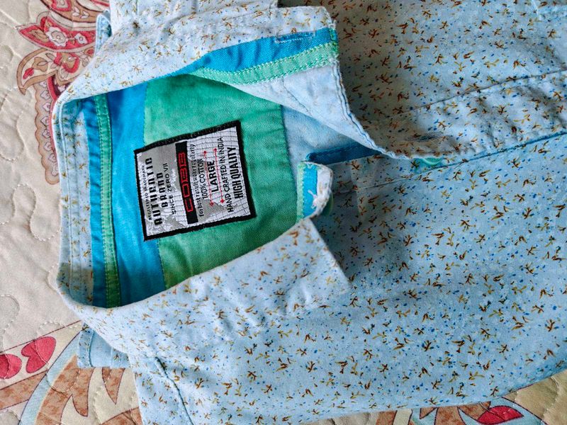 Cobb Men's Shirt - M size