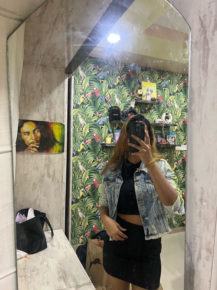 Denim Jacket - Trendy