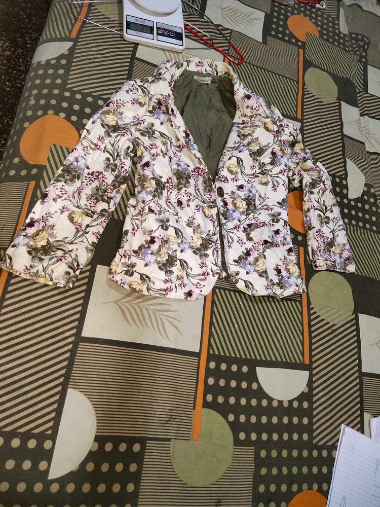 Floral Print Blazer