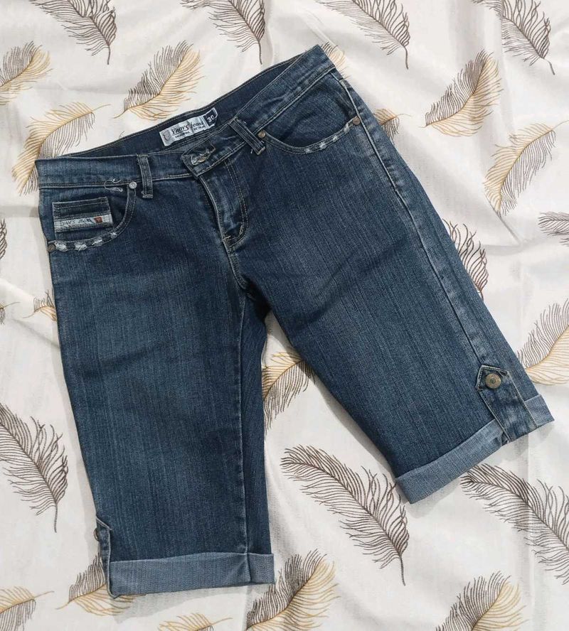 Capri Jeans