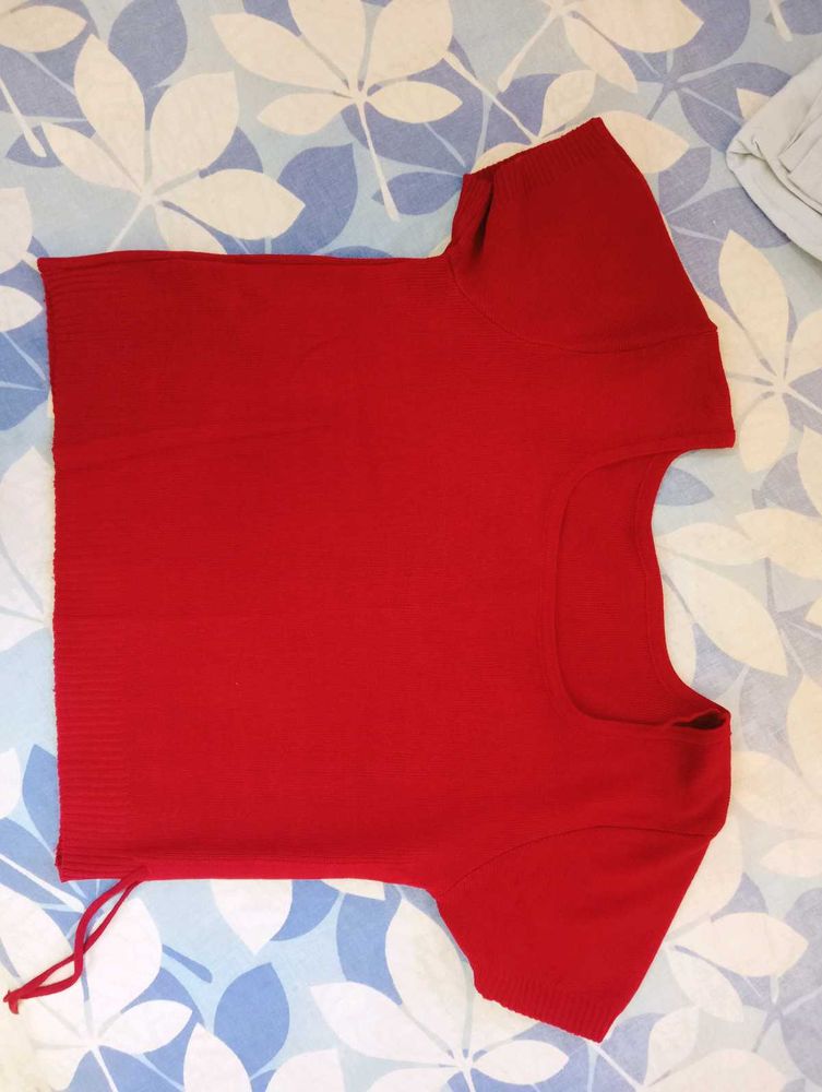 Urbanic Crop Top