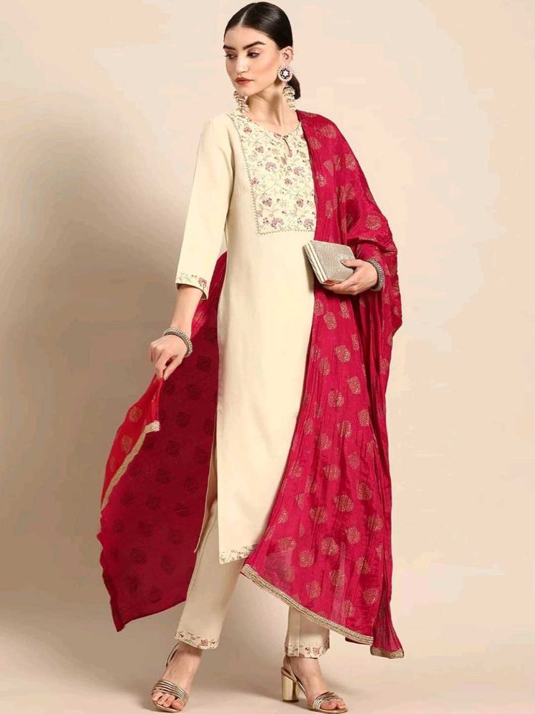 Embroidered Straight Kurta with Pant and Dupatta💗