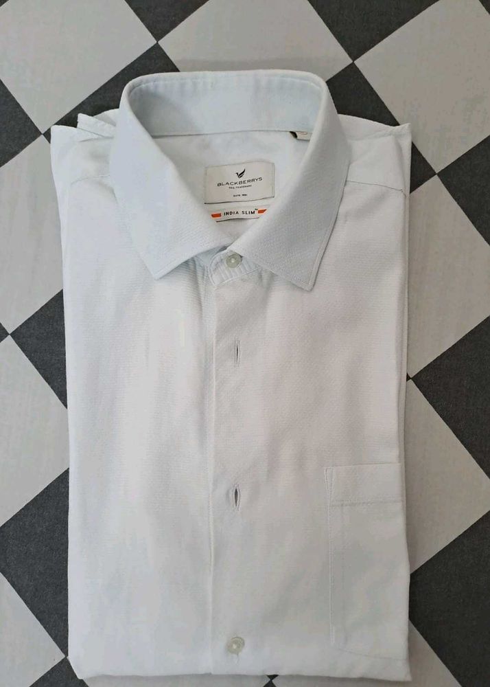 Men&#39;s White Shirt