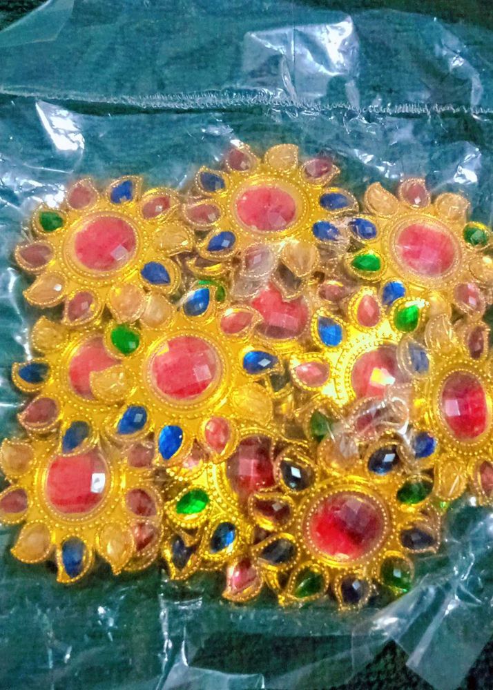 Showpieces &amp; Idols